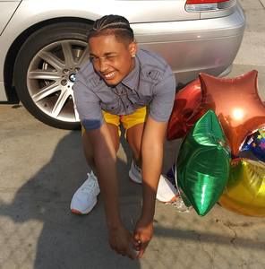 Meet your Posher, Alexis